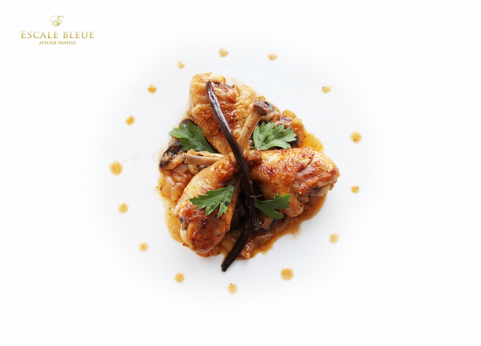 Coq au vin blanc Vanille Bleue — gros plan