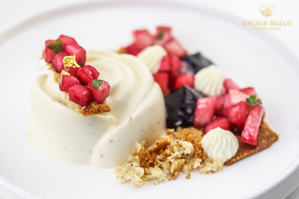 Panna Cotta Pêche à la Vanille Bleue